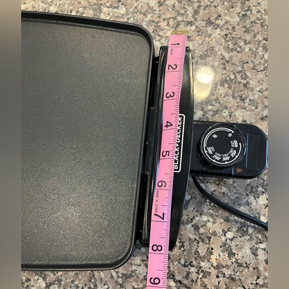 Black & Decker Griddle (200-400° F) Approx. 18 x 8.5 “ Cooking Space, EUC - Picture 6 of 9